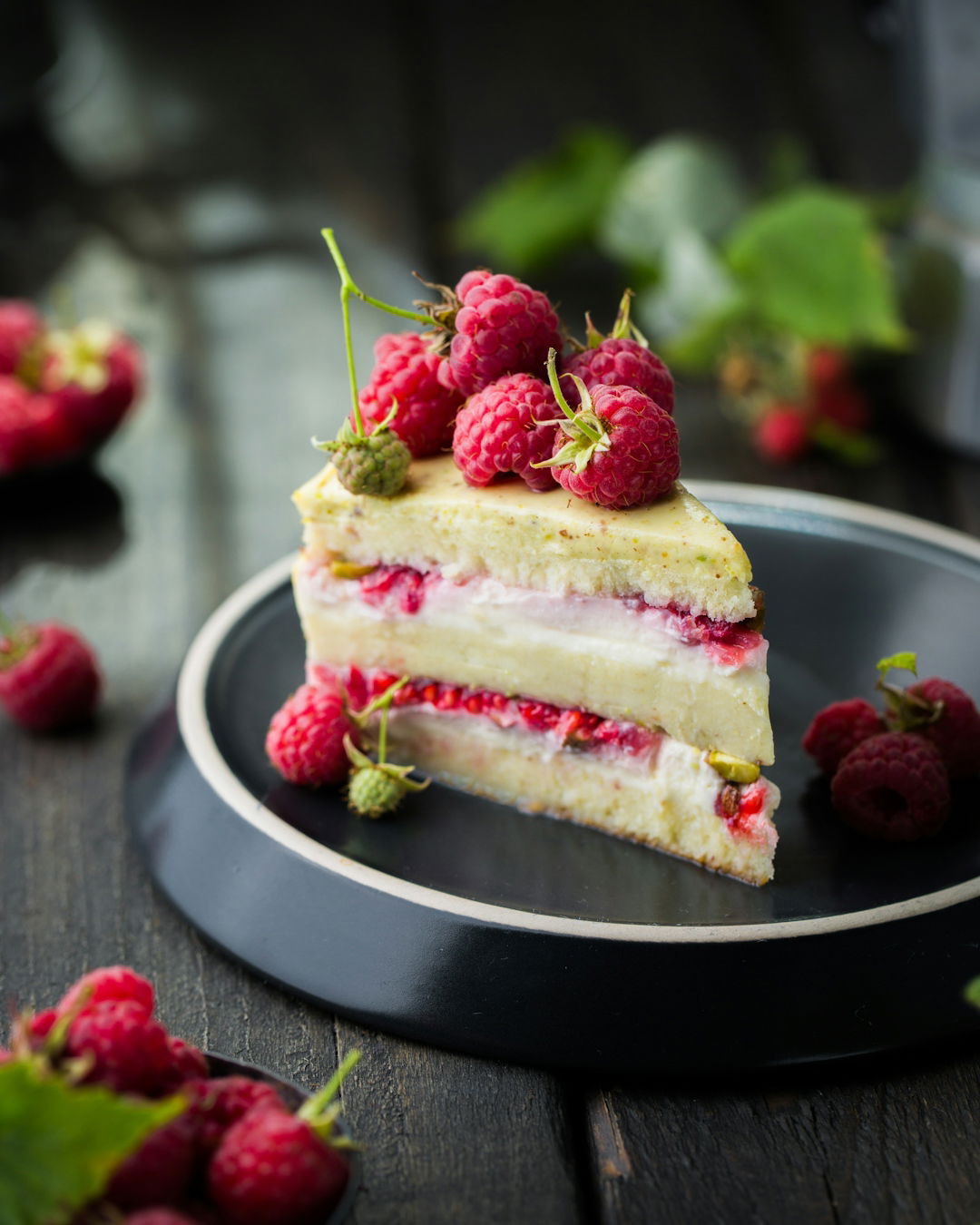 raspberry-cake.jpg raspberry cake